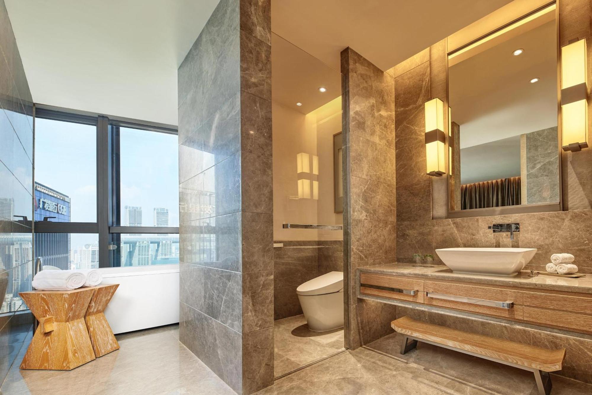 מלון The Westin Chongqing Liberation Square מראה חיצוני תמונה