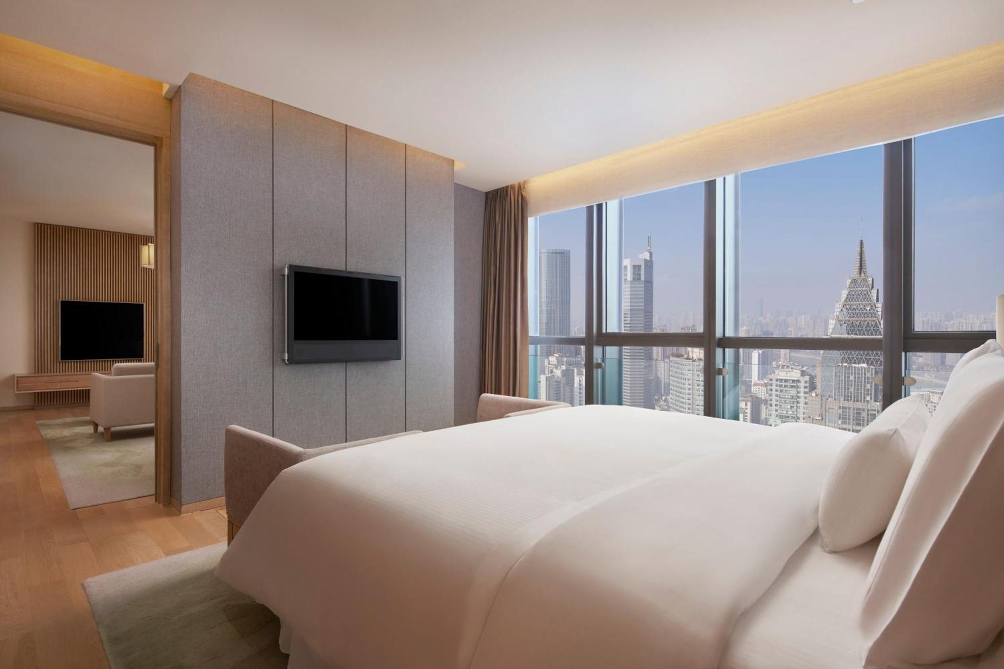 מלון The Westin Chongqing Liberation Square מראה חיצוני תמונה